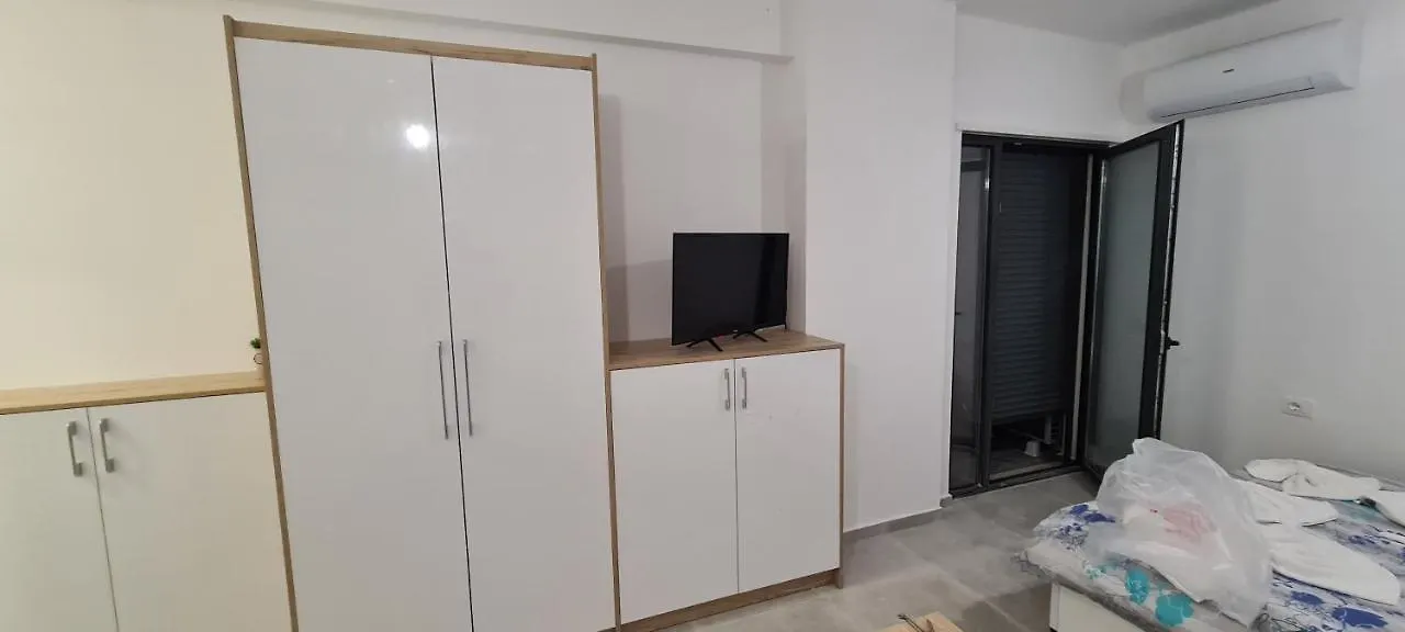 Apartment Seaview Studio Saranda 100 M From Bistrica Beach