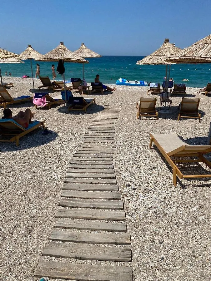 Seaview Studio Saranda 100 M From Bistrica Beach Apartment