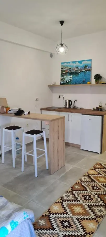 Apartment Seaview Studio Saranda 100 M From Bistrica Beach
