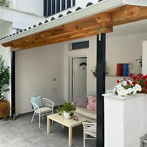 Appartamento Lr, Sarandë