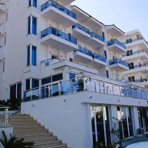 Agel Sarandë
